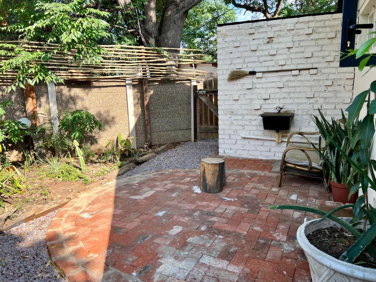 Cosy City Cottage Gaborone Luaran gambar